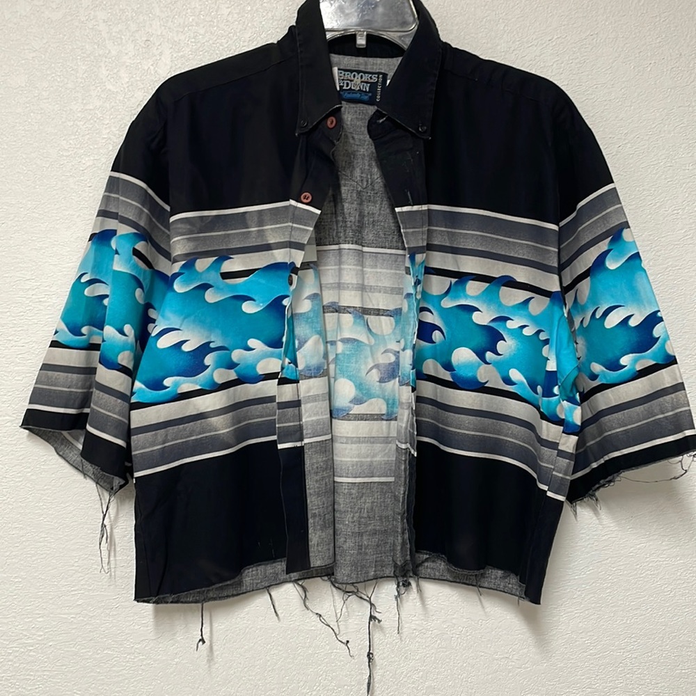 Vintage crop button down